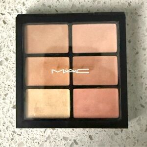 MAC Studio Fix Cosmetics Concealer/Corrector Palette - Light, Medium, Fair, Tan